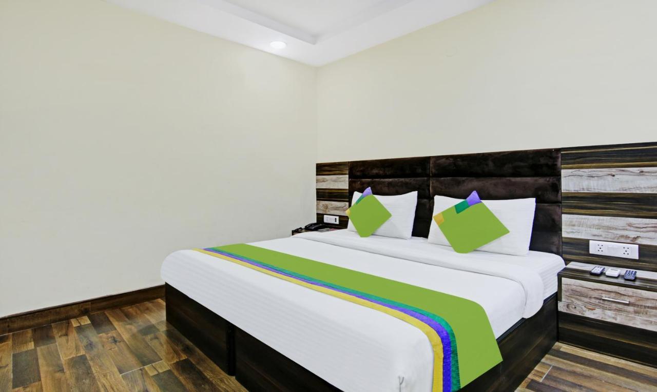 Hotel Singh Continetal Делі Екстер'єр фото