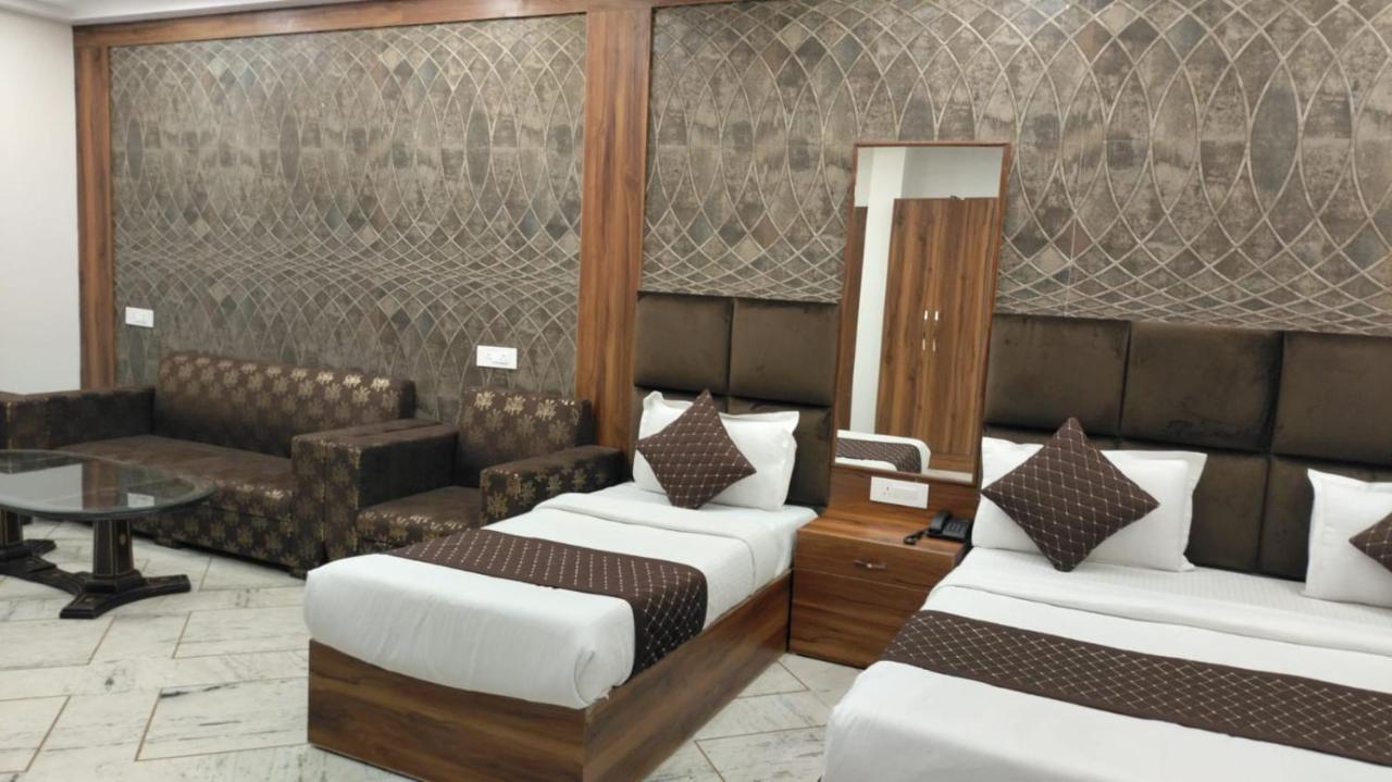Hotel Singh Continetal Делі Екстер'єр фото