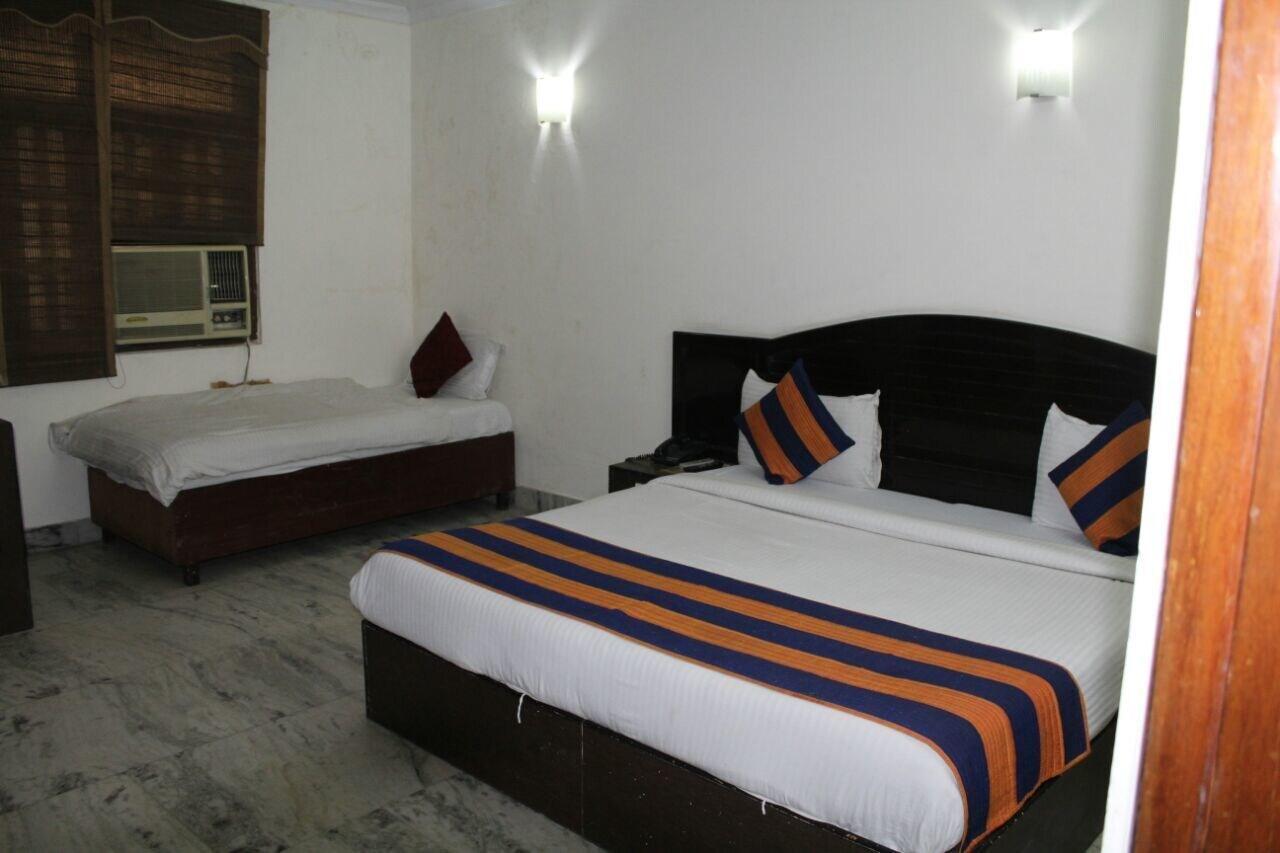 Hotel Singh Continetal Делі Екстер'єр фото
