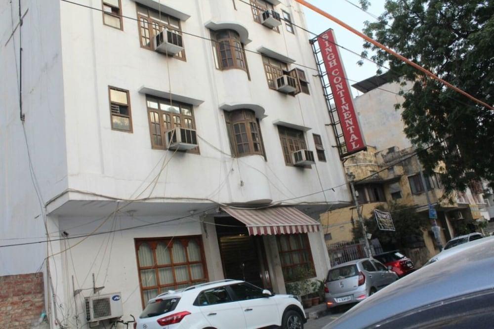 Hotel Singh Continetal Делі Екстер'єр фото